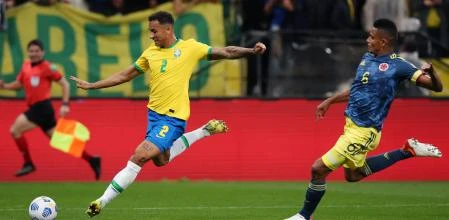 Danilo da Silva, con Brasil