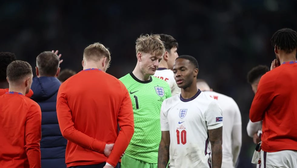 Raheem Sterling, blanco de las iras de Roy Keane Raheem Sterling, blanco de las iras de Roy Keane